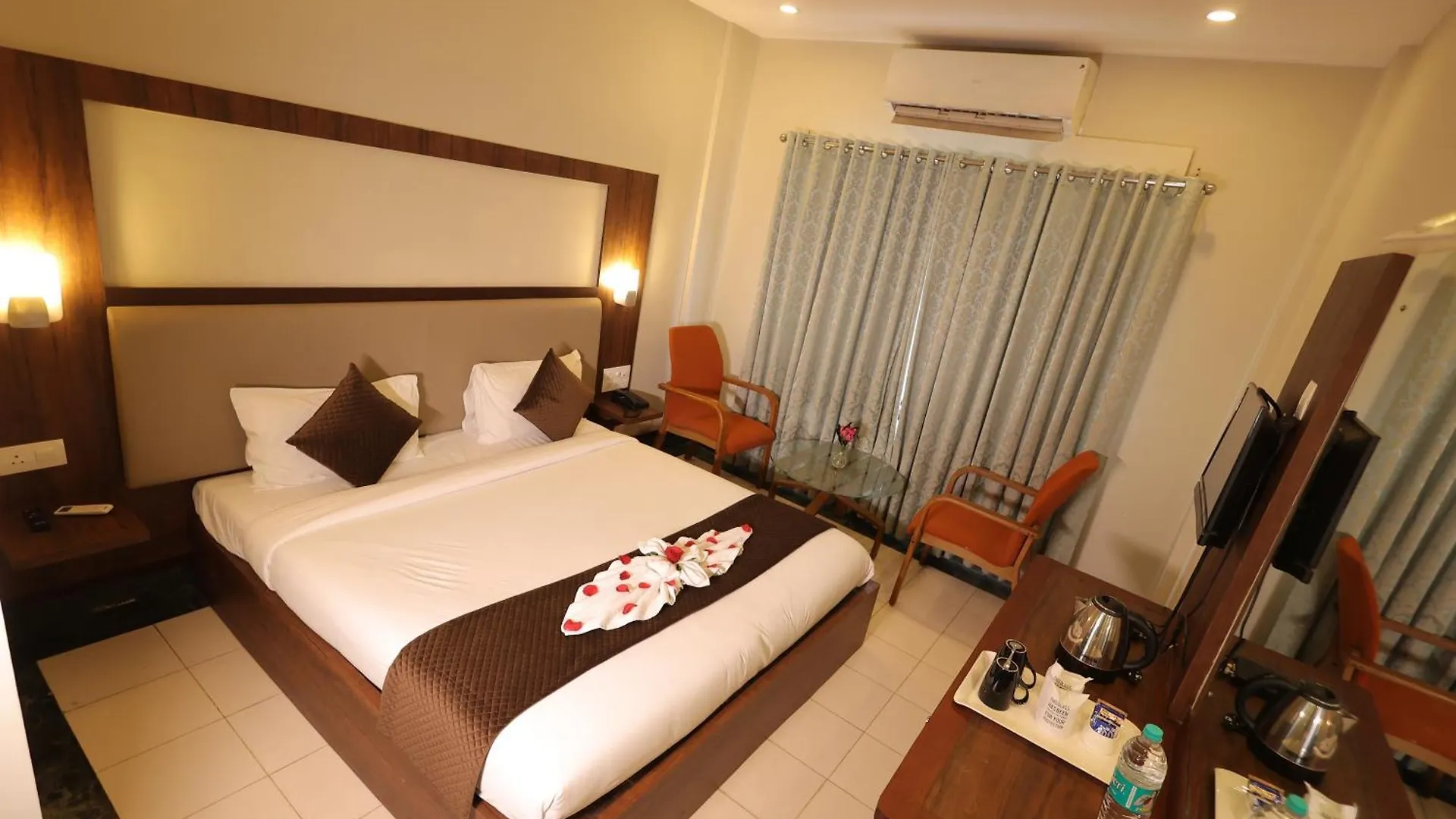 ***  Hotel Calicut Gate Ferokh India